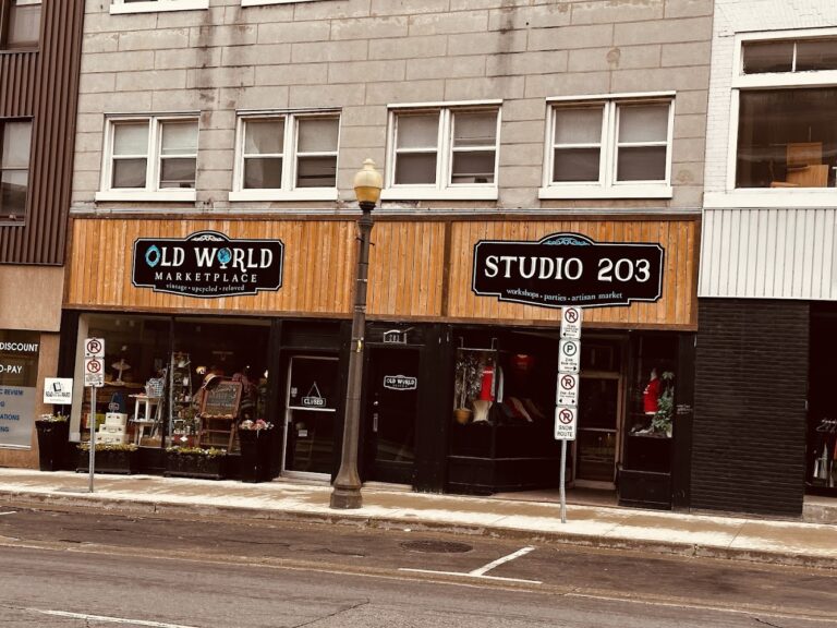 2131 97ccd3d8c0f1 768x576