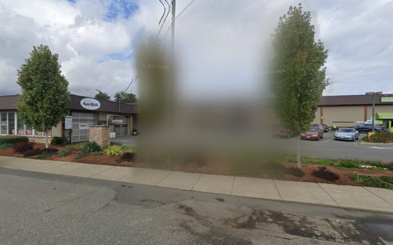 3361 deef451ebf83 768x480