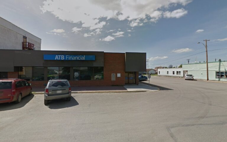 4279 b3a0b89ec30e 768x480