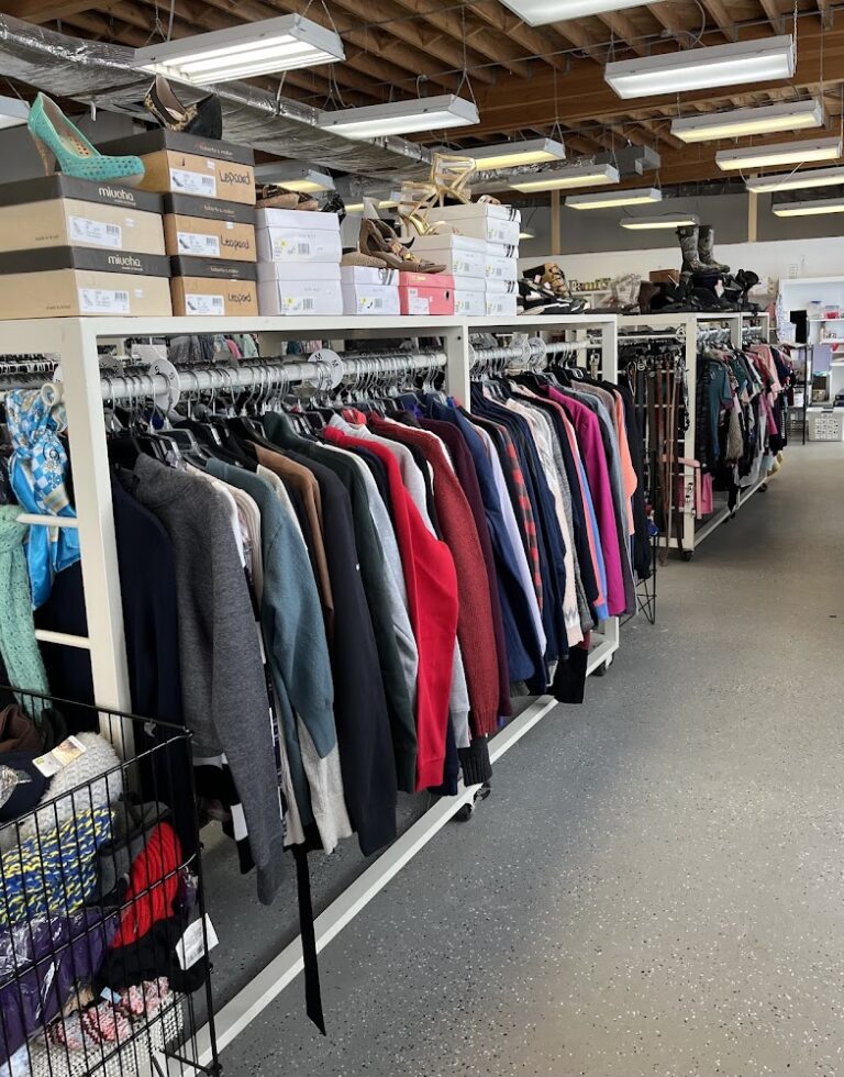 5687 c0badfc46b82 768x980