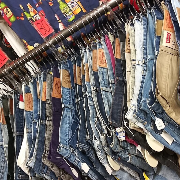 8211 a102df9b126b 768x768