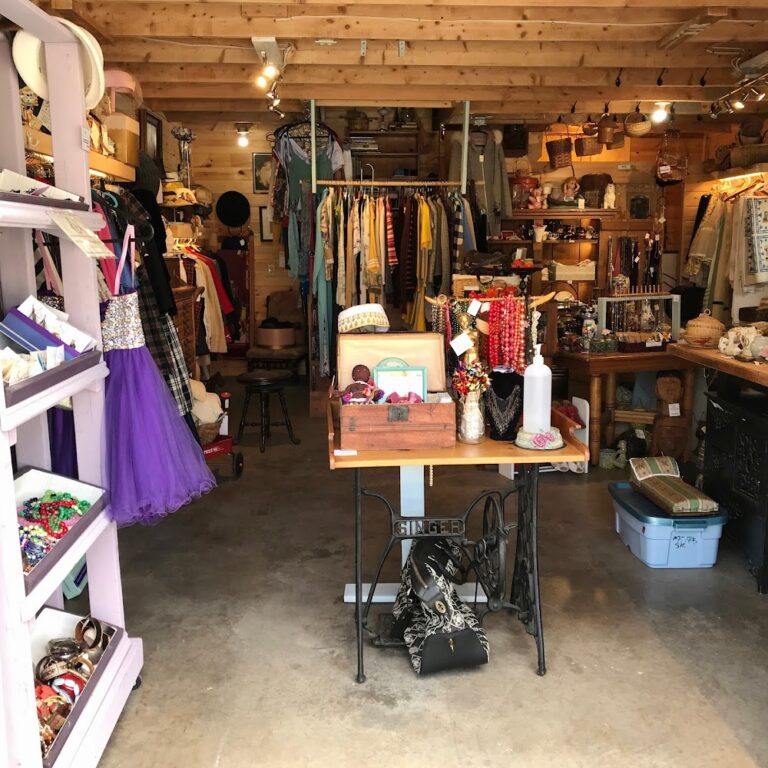 8489 365a850da1fd 768x768