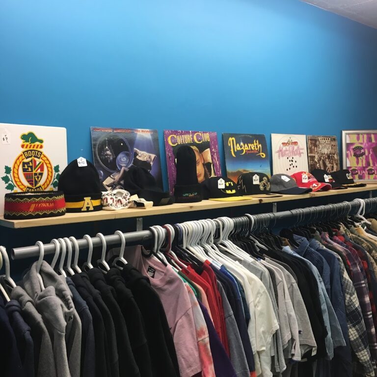 8642 1329d43bc808 768x768